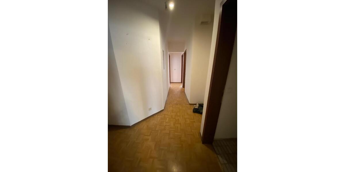 Erdgeschoßwohnung Asperg - 3 Zimmer, 70 m&sup2;, 1.200&euro; | Angebot:25719358