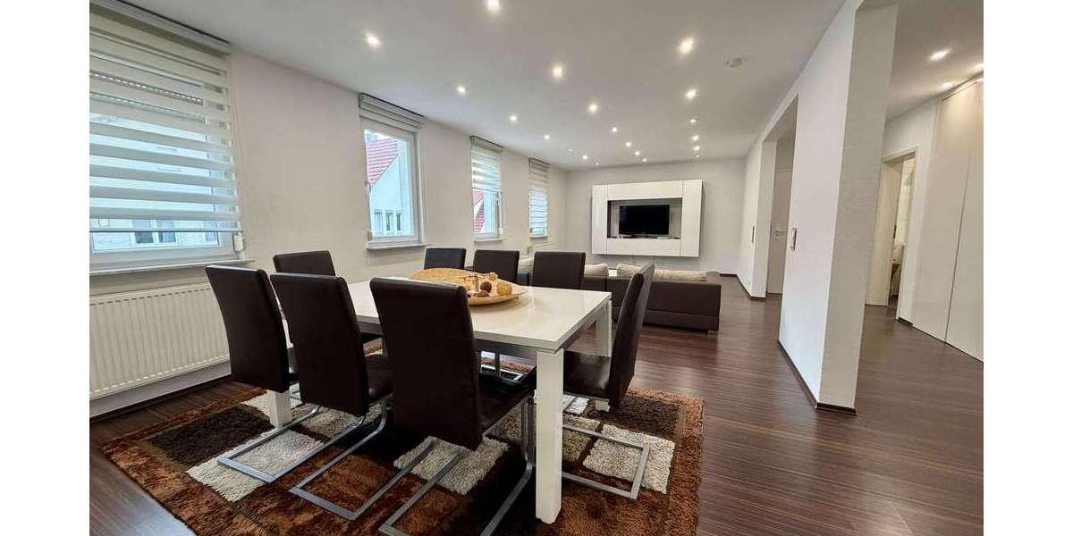 Etagenwohnung Esslingen am Neckar Pliensauvorstadt - 5.5 Zimmer, 154 m&sup2;, 2.000&euro; | Angebot:26066126