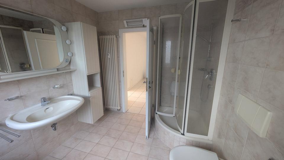 Etagenwohnung Stuttgart Bopser - 3 Zimmer, 115 m&sup2;, 1.790&euro; | Angebot:25931292