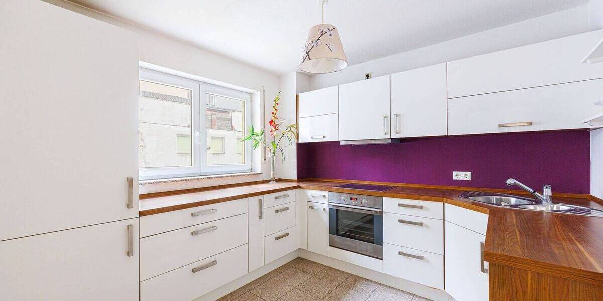 Etagenwohnung Ludwigsburg Mitte - 4 Zimmer, 99 m&sup2;, 389.000&euro; | Angebot:26029685