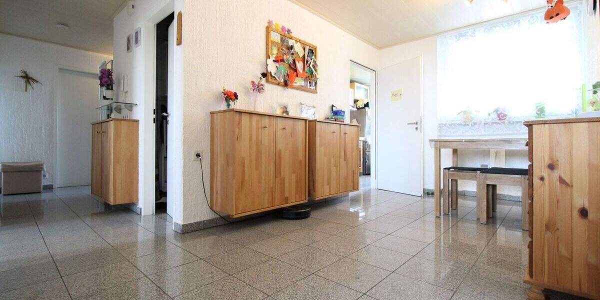 Etagenwohnung Waiblingen Beinstein - 4 Zimmer, 94 m&sup2;, 249.000&euro; | Angebot:25744235