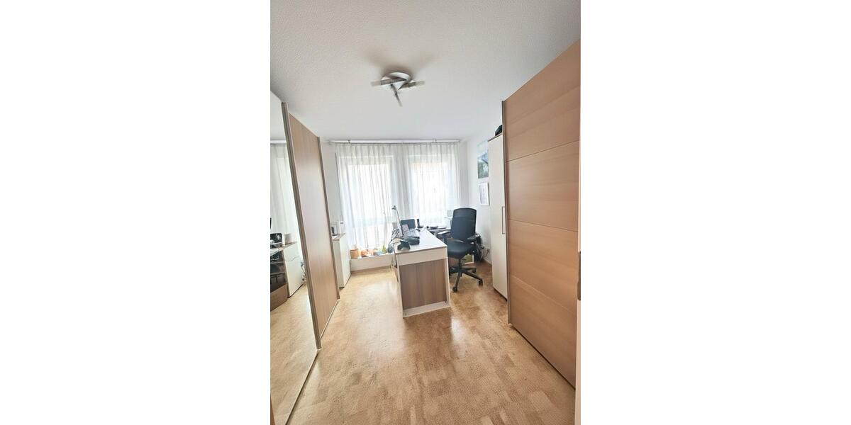 Etagenwohnung Korntal-Münchingen Münchingen - 4 Zimmer, 109 m&sup2;, 1.680&euro; | Angebot:25256429
