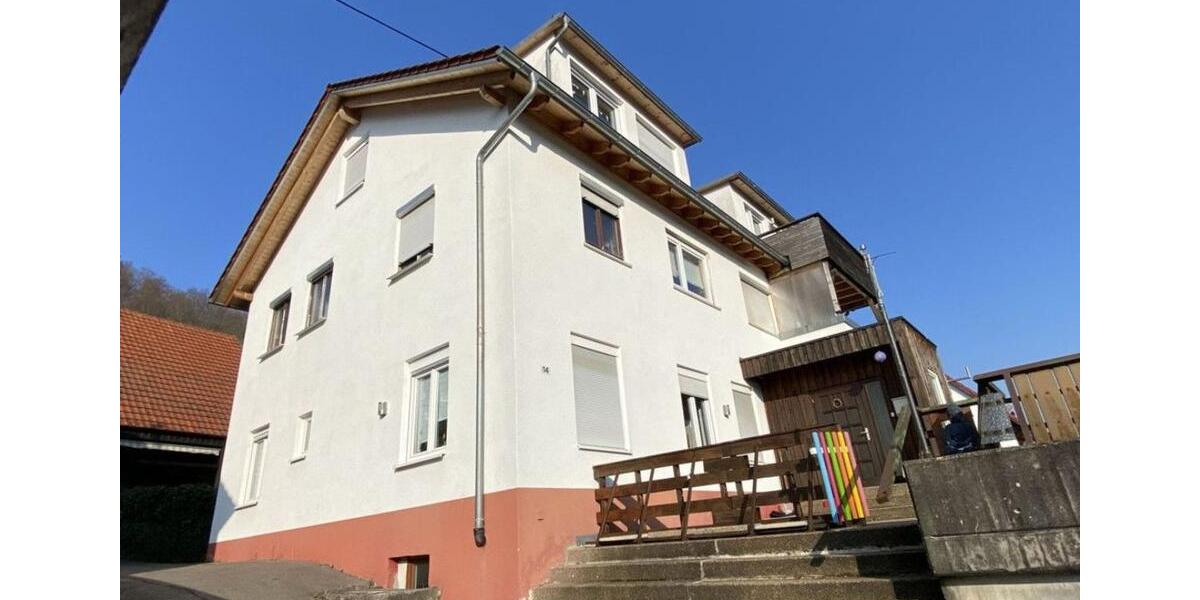 Erdgeschoßwohnung Murrhardt - 5 Zimmer, 159 m&sup2;, 1.520&euro; | Angebot:26589352