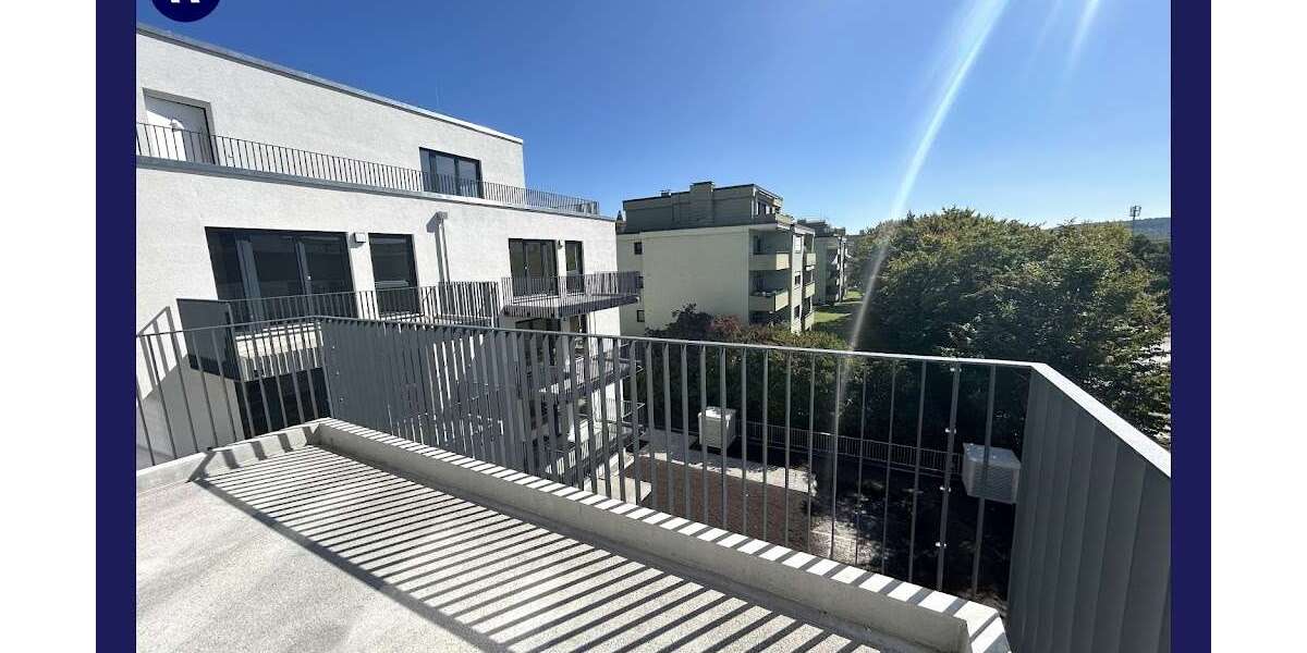 Etagenwohnung Stuttgart Untertürkheim - 5 Zimmer, 120 m&sup2;, 1.990&euro; | Angebot:25362071