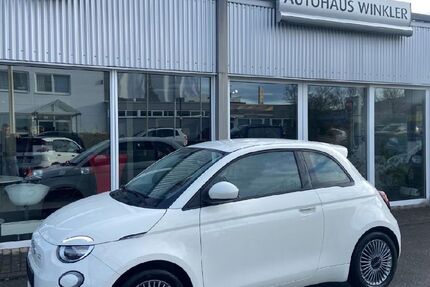 Fiat 500e 10.750 km 24.990 &euro; Asperg 71679