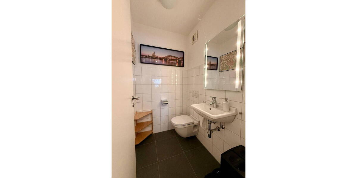 Etagenwohnung Stuttgart Ost - 3 Zimmer, 84 m&sup2;, 1.597&euro; | Angebot:26015856