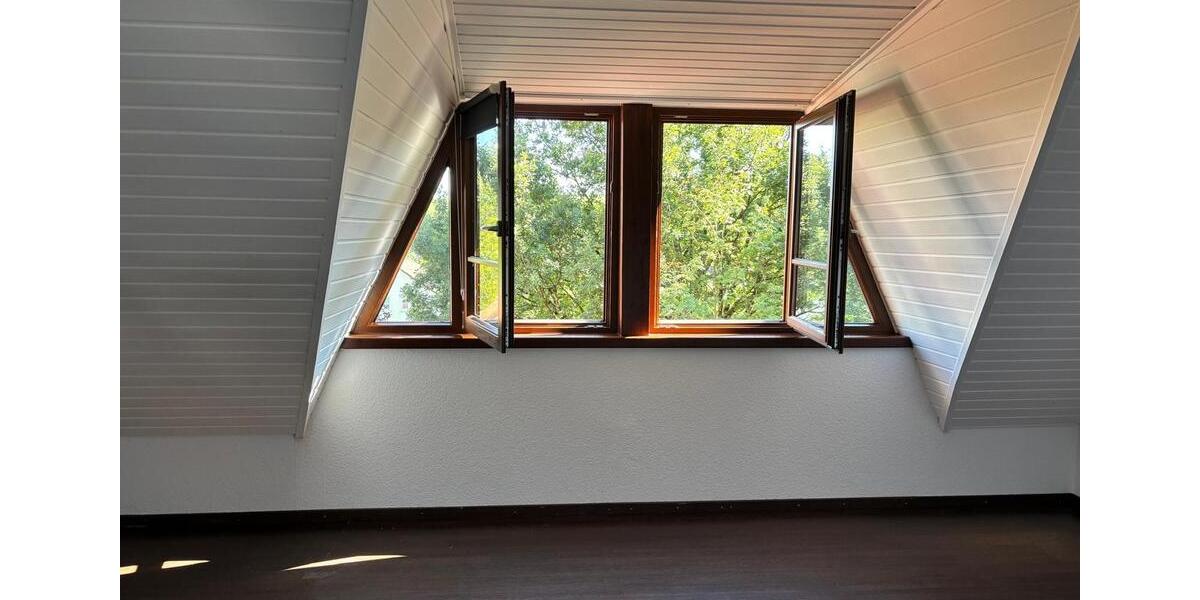 Dachgeschoßwohnung Göppingen Faurndau - 2 Zimmer, 52 m&sup2;, 160.000&euro; | Angebot:26831948