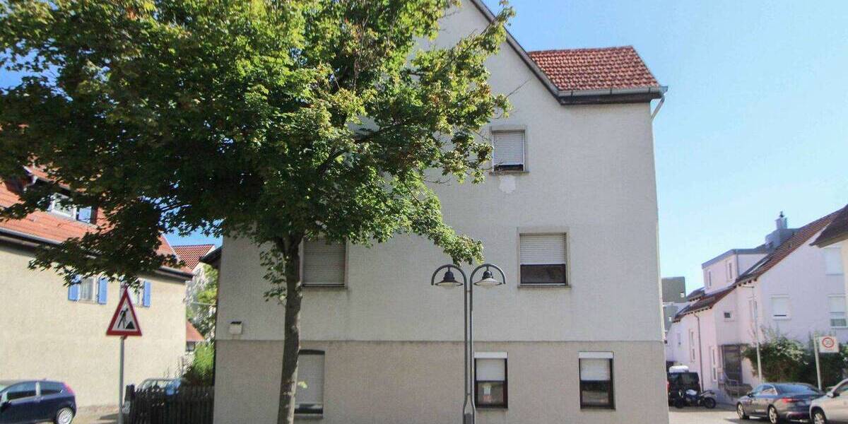 Einfamilienhaus Stuttgart Weilimdorf - 7 Zimmer, 449.000&euro; | Angebot:26156379