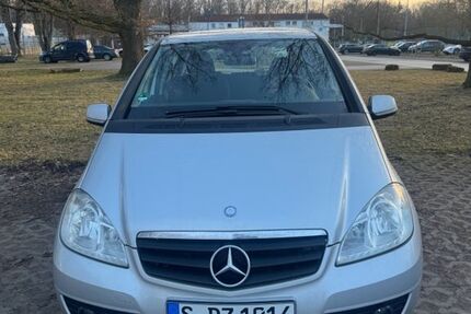 Mercedes-Benz A 180 196.000 km 7.850 &euro; Stuttgart 70597