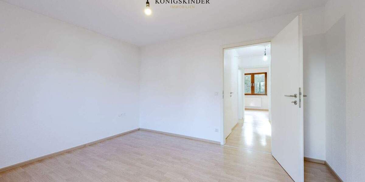Etagenwohnung Stuttgart / Obertürkheim Obertürkheim - 3 Zimmer, 84 m&sup2;, 324.900&euro; | Angebot:25682055