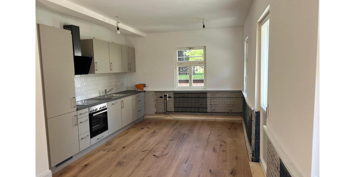 Erdgeschoßwohnung Schwieberdingen - 2 Zimmer, 81 m&sup2;, 1.290&euro; | Angebot:27539425