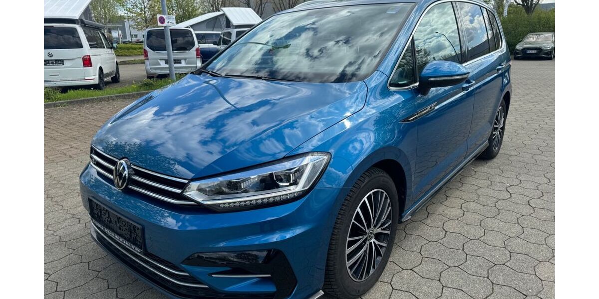 VW Touran 73.300 km 22.900 &euro; Göppingen 73037