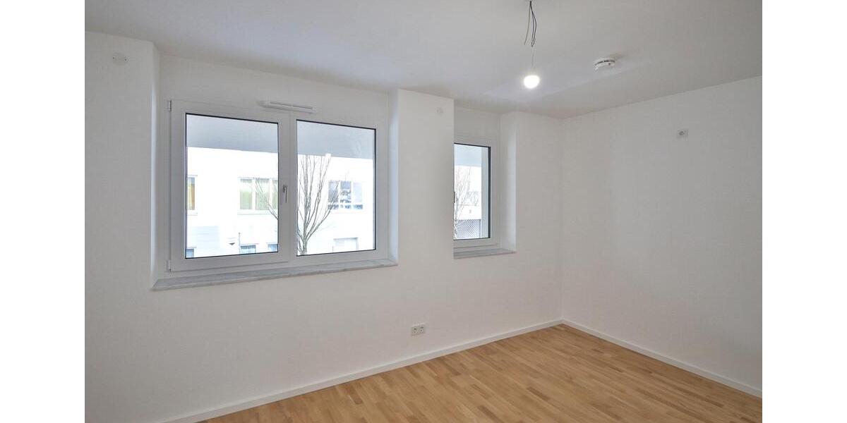 Etagenwohnung Böblingen - 5 Zimmer, 110 m&sup2;, 2.062&euro; | Angebot:25783095