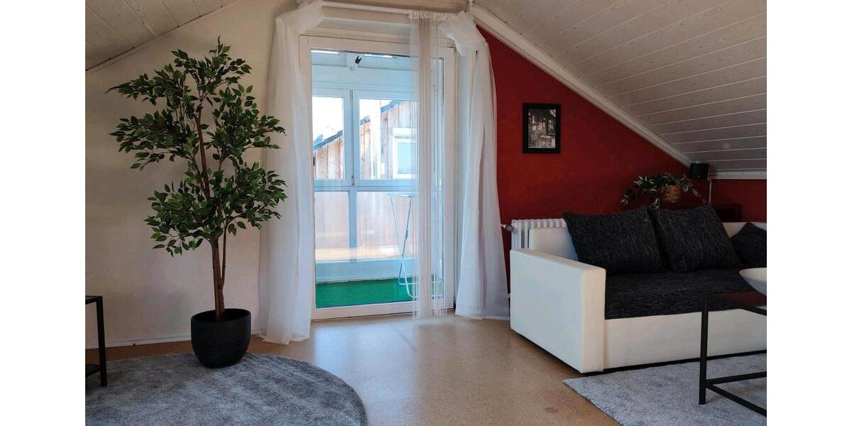 Dachgeschoßwohnung Schwieberdingen - 2.5 Zimmer, 55 m&sup2;, 1.260&euro; | Angebot:25025836