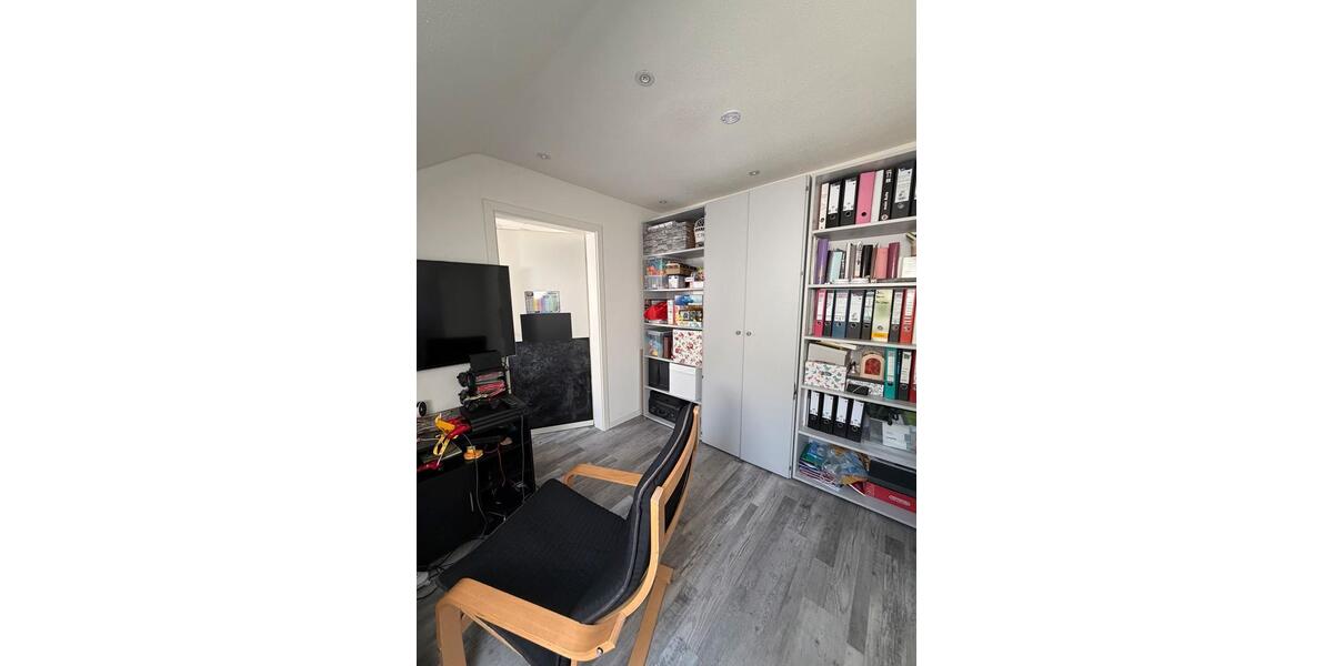 Einfamilienhaus Sachsenheim - 7 Zimmer, 230 m&sup2;, 900.000&euro; | Angebot:26957350