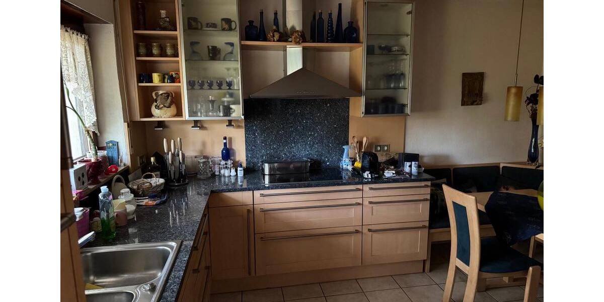 Einfamilienhaus Oberstenfeld - 10 Zimmer, 300 m&sup2;, 900.000&euro; | Angebot:16127943
