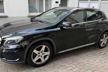 Mercedes-Benz GLA 200 197.000 km 10.900 &euro; Magstadt 71106