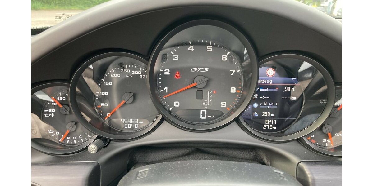 Porsche 911 Carrera GTS Cabriolet Approved 05/27 45.700 km 118.555 &euro; Schorndorf 73614