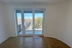 Etagenwohnung Stuttgart Untertürkheim - 3 Zimmer, 108 m&sup2;, 1.790&euro; | Angebot:25672146
