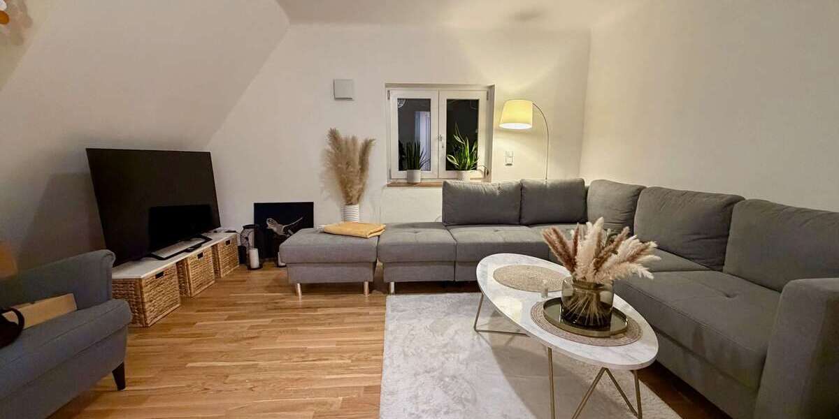Etagenwohnung Esslingen am Neckar Hegensberg - 3 Zimmer, 53 m&sup2;, 1.000&euro; | Angebot:24949495