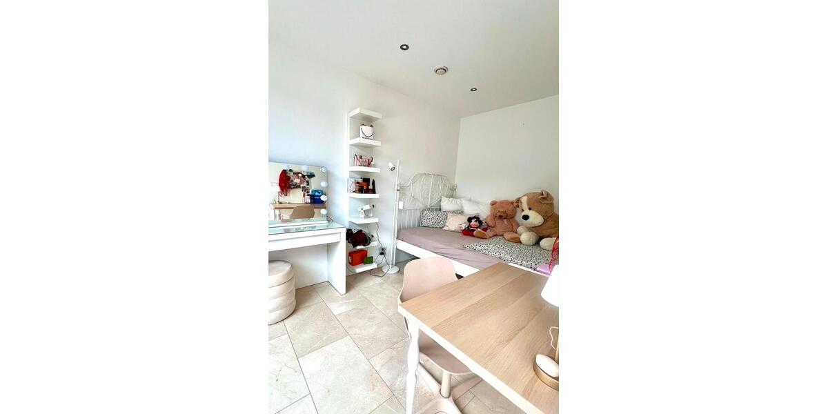 Doppelhaushälfte Ludwigsburg - 5 Zimmer, 205 m&sup2;, 1.490.000&euro; | Angebot:27259192