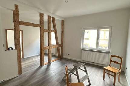 Wohnung Stuttgart Luginsland - 4 Zimmer, 91 m&sup2;, 1.200&euro; | Angebot:25532039