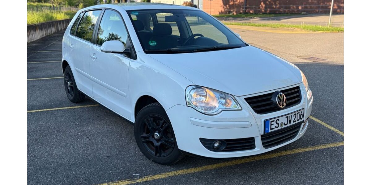 VW Polo 128.000 km 2.950 &euro; Nürtingen 72622