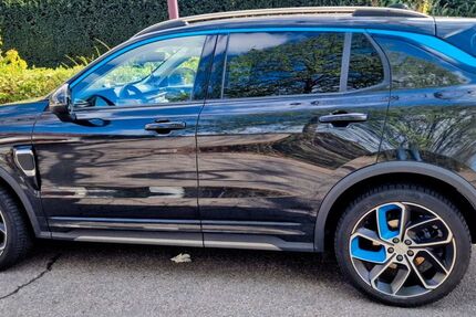 Lynk & Co 01 69.000 km 22.200 &euro; Esslingen am Neckar 73734