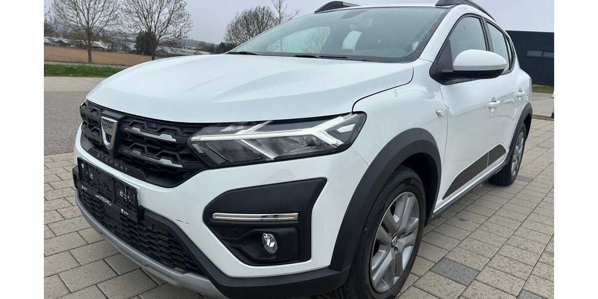 Dacia Sandero 7.217.052 km 11.999 &euro; Schönaich 71101