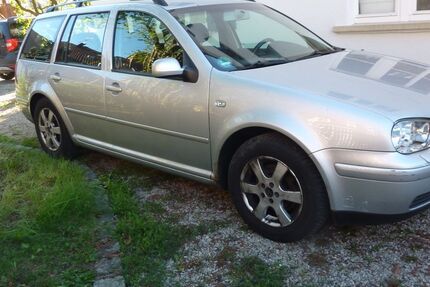 VW Golf 417.000 km 1.150 &euro; Ditzingen 71254