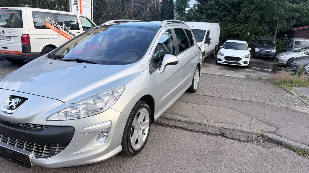 Peugeot 308 180.113 km 2.999 &euro; Korb 71404
