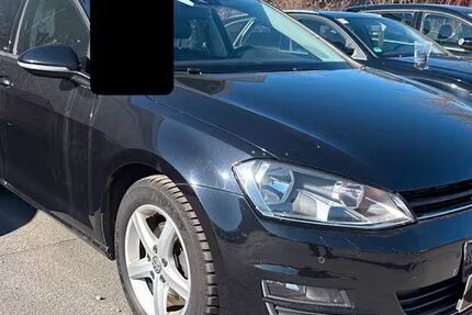 VW Golf 169.000 km 8.999 &euro; Ditzingen 71254