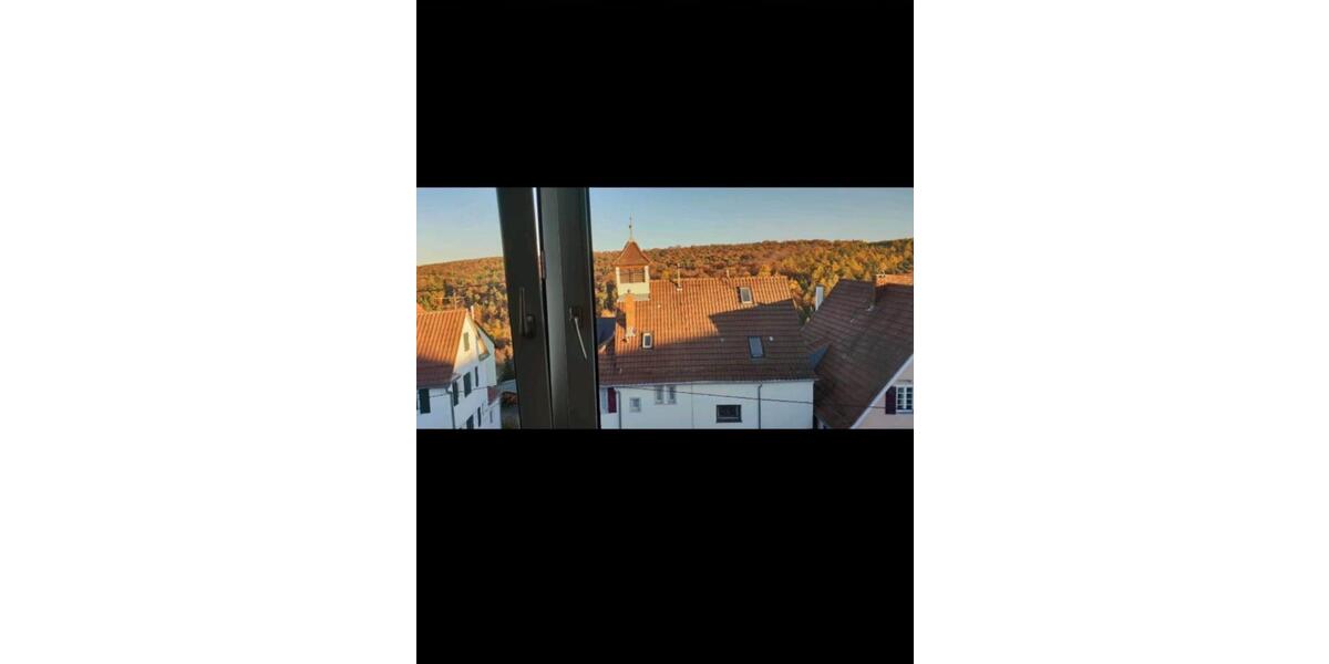 Dachgeschoßwohnung Stuttgart Sillenbuch - 3.5 Zimmer, 66 m&sup2;, 935&euro; | Angebot:26040702