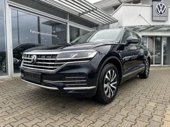 VW Touareg 124.578 km 38.480 &euro; Wendlingen am Neckar 73240