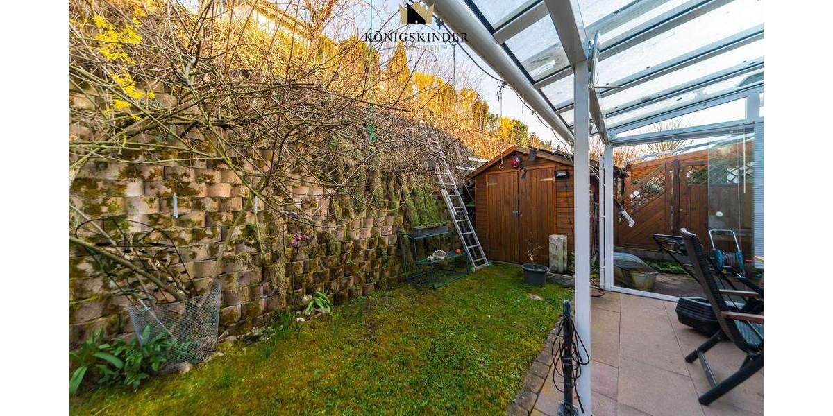 Doppelhaushälfte Oberstenfeld - 8 Zimmer, 161 m&sup2;, 490.000&euro; | Angebot:25862924