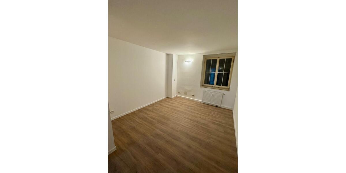 Erdgeschoßwohnung Stuttgart Lehen - 1 Zimmer, 15 m&sup2;, 550&euro; | Angebot:25900837