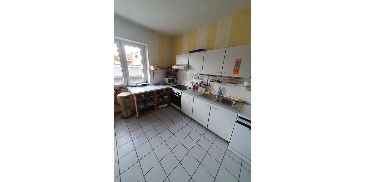 Etagenwohnung Göppingen - 5 Zimmer, 150 m&sup2;, 950&euro; | Angebot:25162221