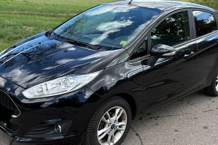 Ford Fiesta 125.743 km 5.290 &euro; Sindelfingen 71069