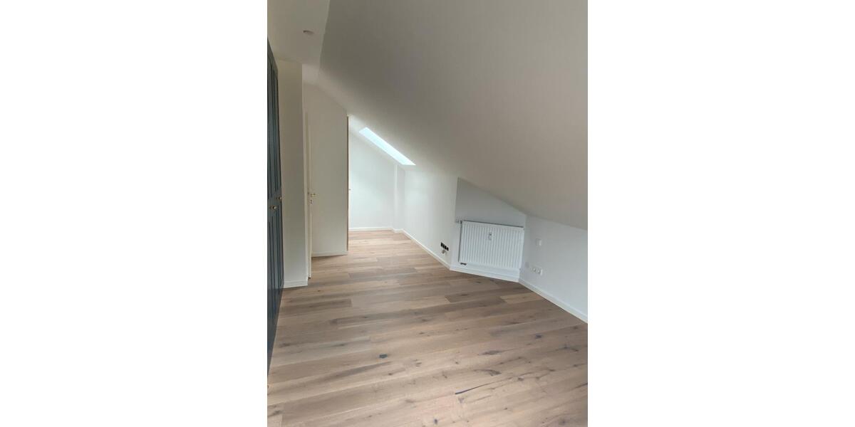 Maisonettenwohnung Stuttgart Hedelfingen - 4 Zimmer, 116 m&sup2;, 1.500&euro; | Angebot:26660148