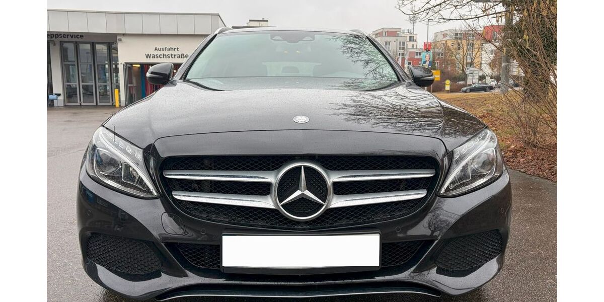Mercedes-Benz C 220 135.700 km 17.999 &euro; Schlaitdorf 72667