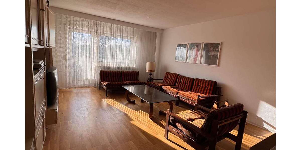 Etagenwohnung Sachsenheim - 3 Zimmer, 73 m&sup2;, 205.000&euro; | Angebot:27097254