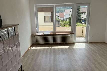Wohnung Möglingen - 3 Zimmer, 72 m&sup2;, 650&euro; | Angebot:27336473