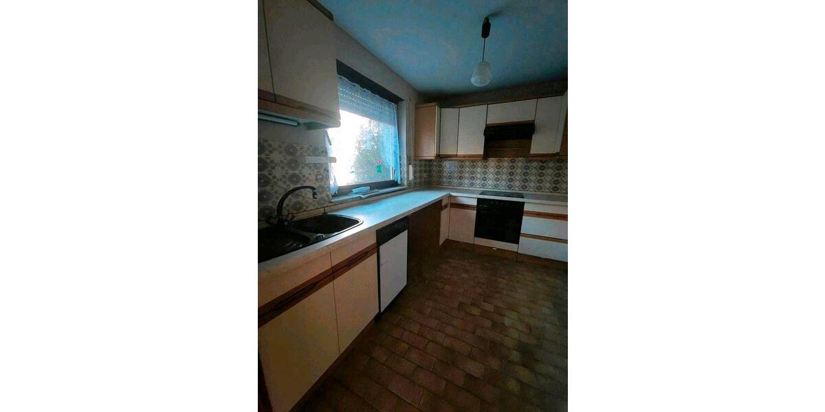 Doppelhaushälfte Leonberg - 6 Zimmer, 146 m&sup2;, 500.000&euro; | Angebot:26682943