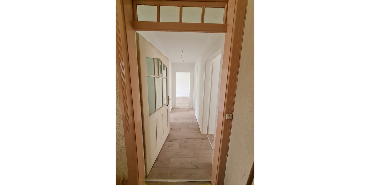 Solides 6-FH in S-Bad Cannstatt: Ruhige Top-Lage nahe Zentrum. Gepflegte Anlage ohne Überraschung! - Mehrfamilienhaus, Wohnhaus Stuttgart / Bad Cannstatt Bad Cannstatt (Stadtbezirk) | Angebot:27313305