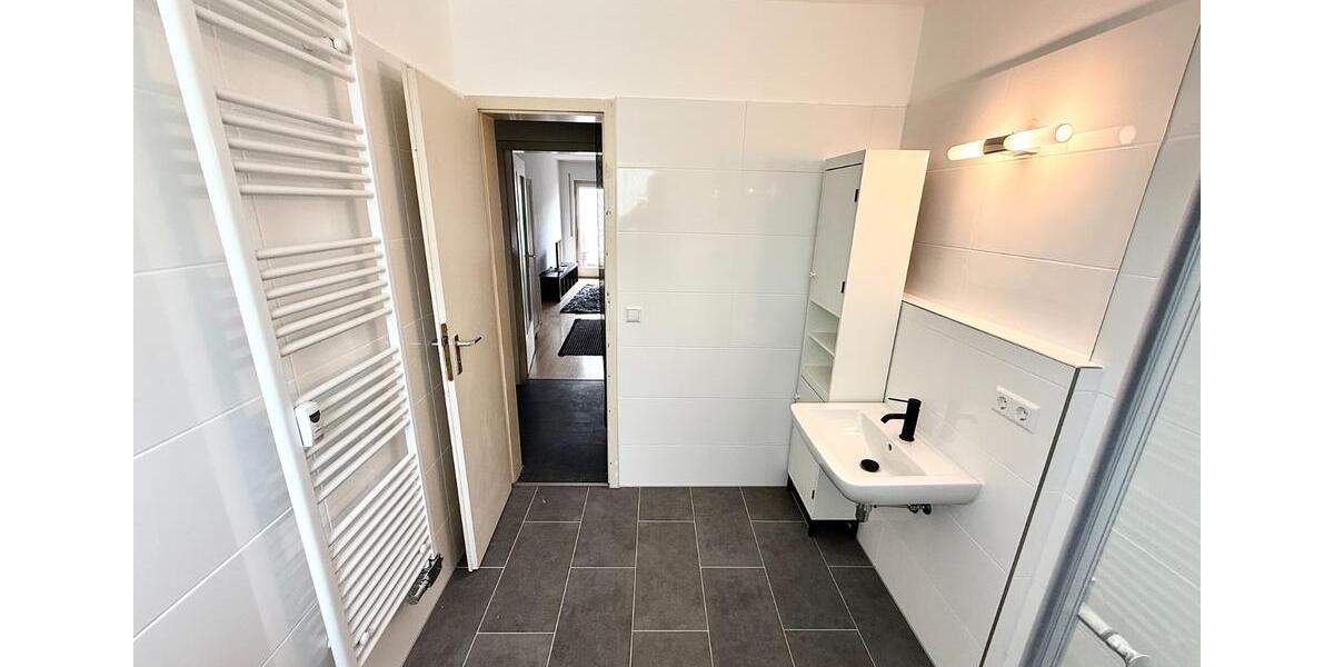 Etagenwohnung Stuttgart Mühlhausen - 1 Zimmer, 37 m&sup2;, 750&euro; | Angebot:25127371