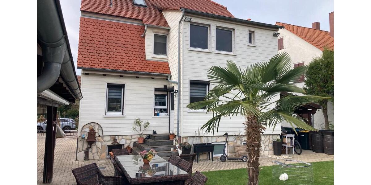 Einfamilienhaus Kirchheim unter Teck - 8.5 Zimmer, 220 m&sup2;, 799.000&euro; | Angebot:25409206