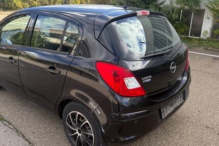 Opel Corsa 178.000 km 1.490 &euro; Fellbach 70734