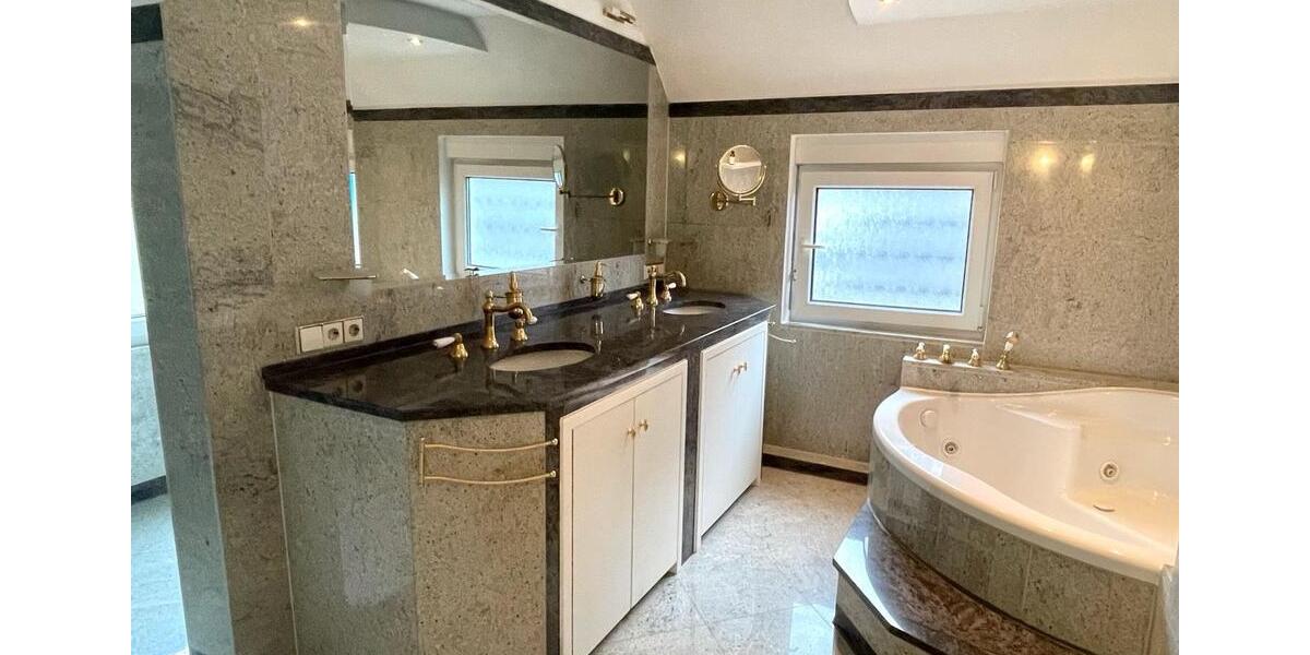 Etagenwohnung Kornwestheim - 2.5 Zimmer, 74 m&sup2;, 1.250&euro; | Angebot:27586024