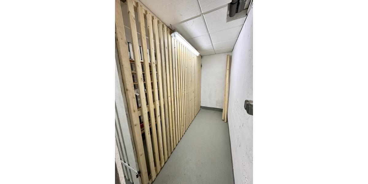 Etagenwohnung Stuttgart Stuttgart-Ost - 3 Zimmer, 84 m&sup2;, 1.450&euro; | Angebot:26022437