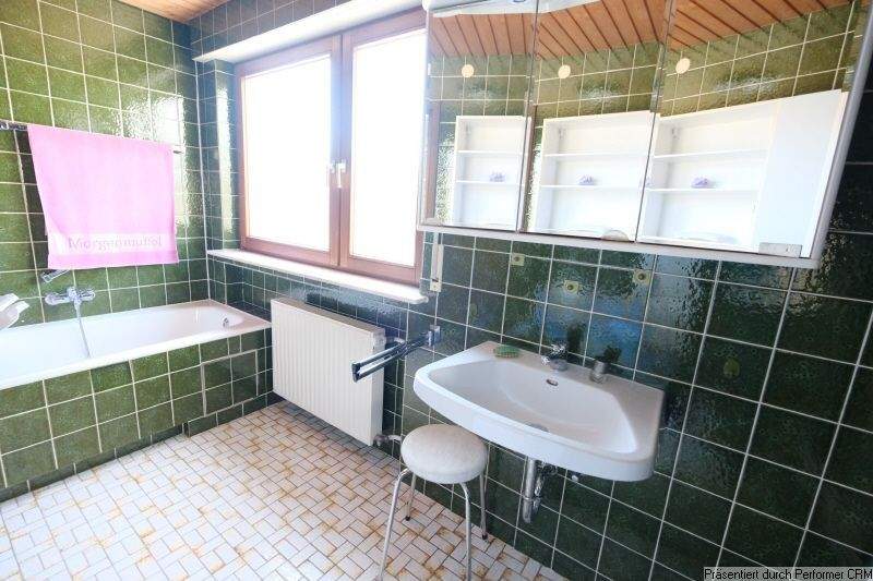 Einfamilienhaus Remseck Hochdorf - 6 Zimmer, 192 m&sup2;, 599.000&euro; | Angebot:25662859